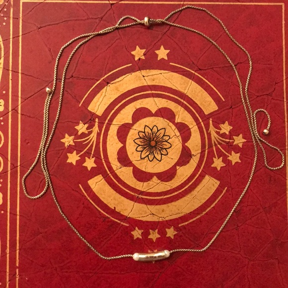 Adjustable necklace $15 - Picture 2 of 2